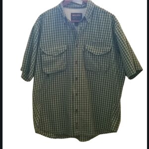 Woolrich Green Plaid Outdoor Vented Button-